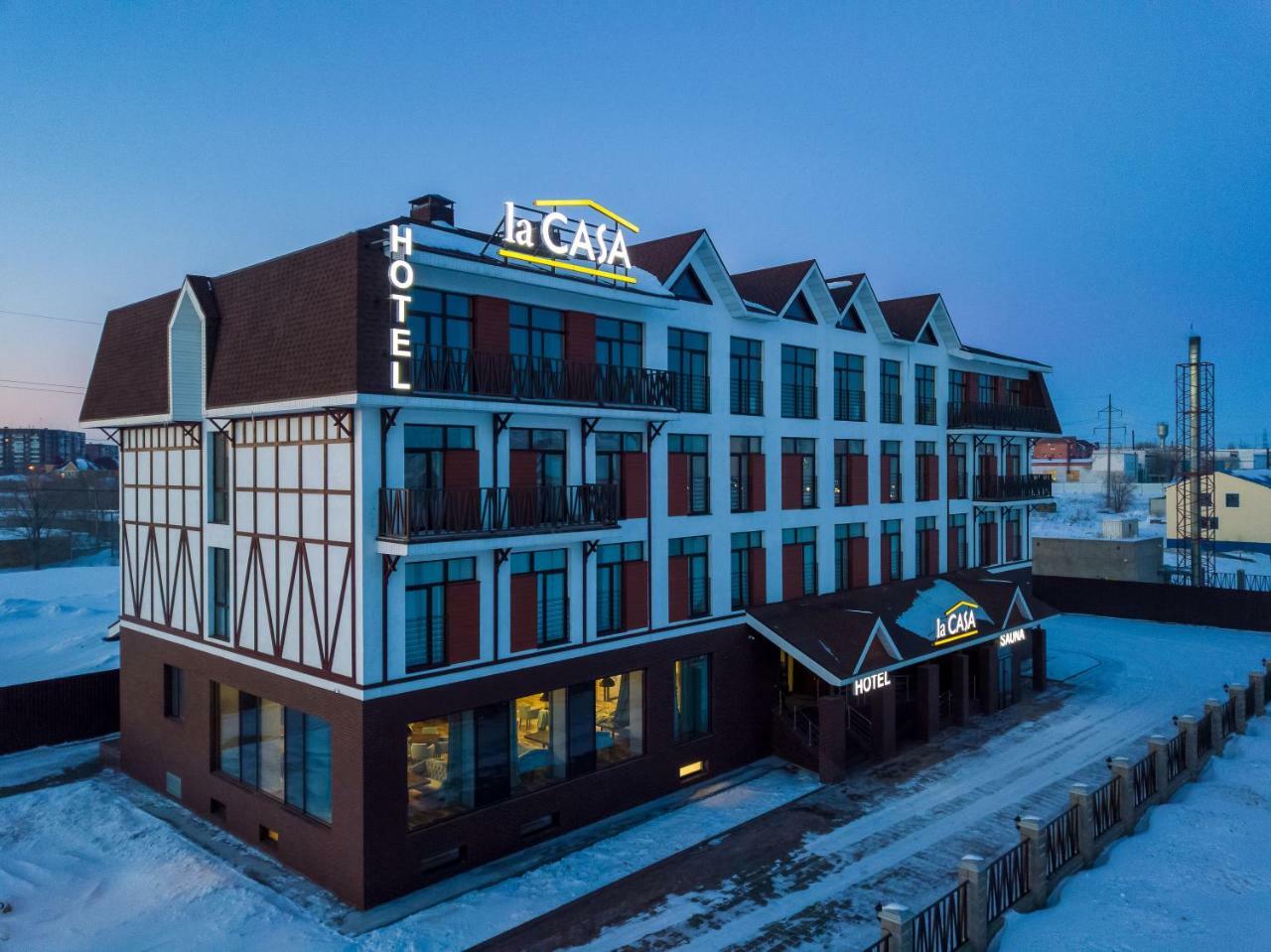 Lacasa Hotel Karagandy Exteriör bild