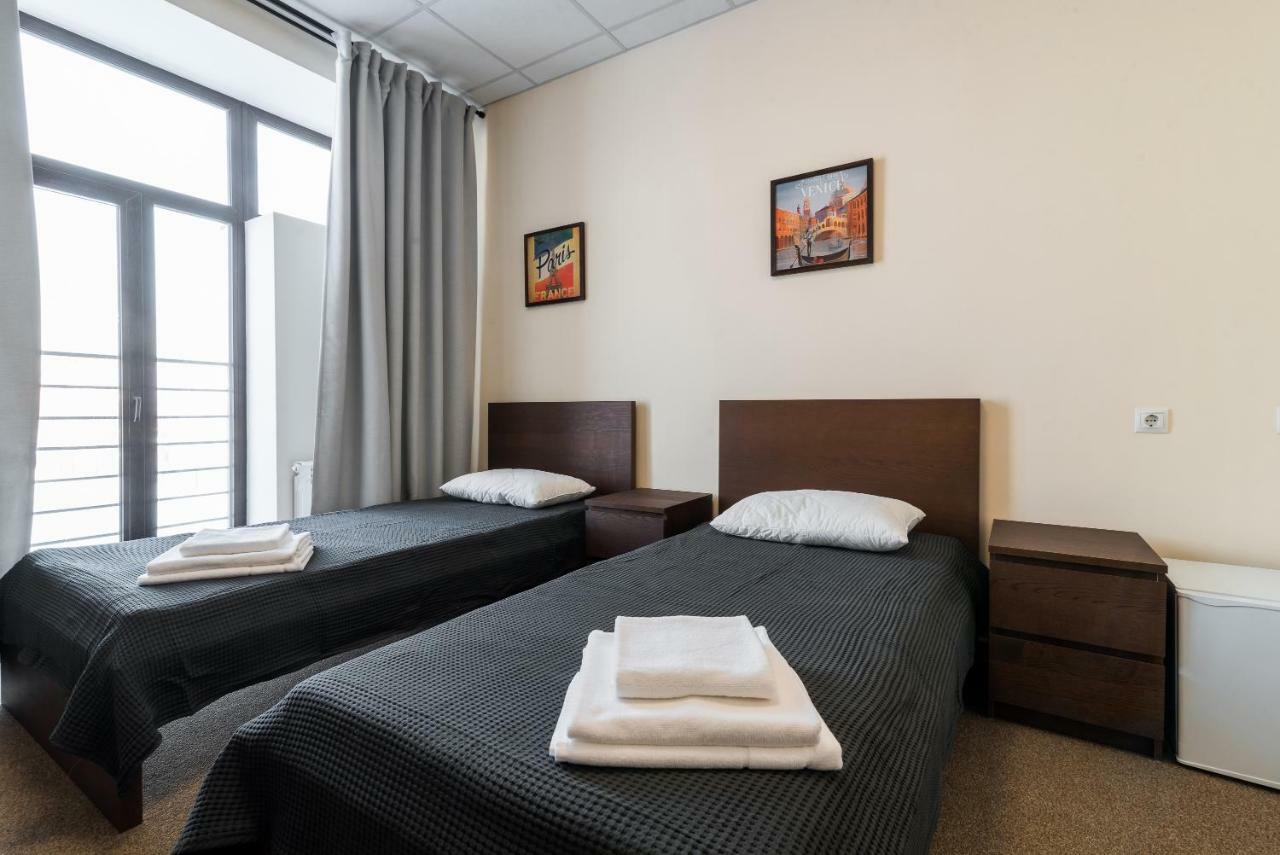 Lacasa Hotel Karagandy Exteriör bild